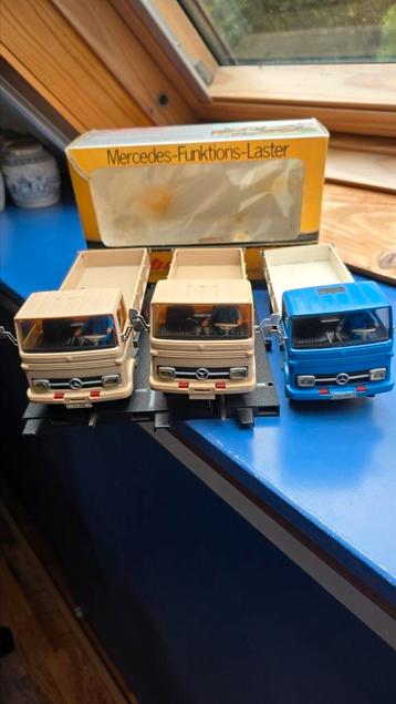3x Stabo mercedes trucks A62 slotcar. 1:32. beschikbaar voor biedingen