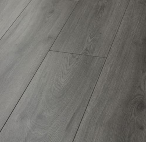 Laminaat vloer kopen 3 kleuren of eigen vloer laten leggen, Huis en Inrichting, Stoffering | Vloerbedekking, Nieuw, Laminaat, 75 m² of meer