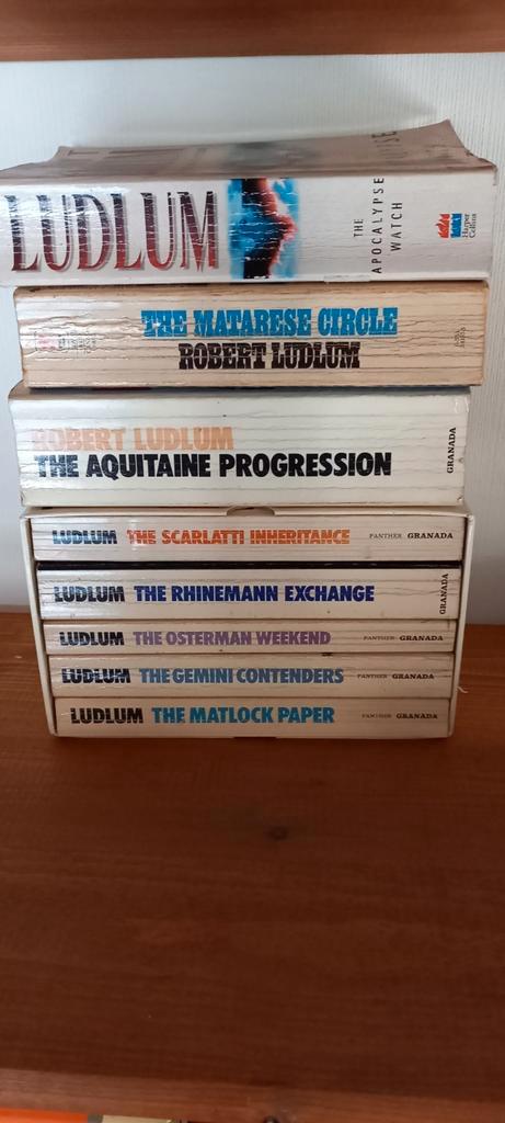 Robert Ludlum Boeken Collectie (Engels), Boeken, Romans, Ophalen of Verzenden