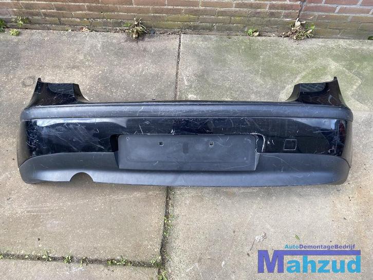BMW 1 SERIE E87 Zwart achterbumper bumper achter 2003-2010, Auto-onderdelen, Carrosserie en Plaatwerk, Bumper, BMW, Achter, Gebruikt