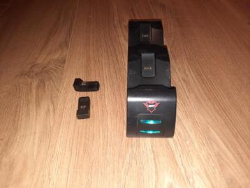  Trust GXT 245 Duo Charging voor PS4 Dualshock 4 controller beschikbaar voor biedingen