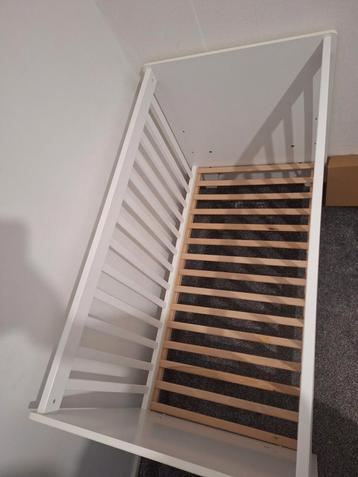 Babybed/Ledikant Yazz - Grijs 60 x 120 cm beschikbaar voor biedingen