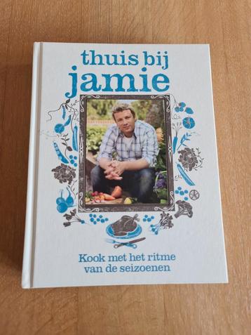 Thuis bij Jamie Oliver - Kookboek beschikbaar voor biedingen