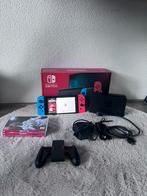 Nintendo Switch met 3 spellen, Ophalen of Verzenden, Zo goed als nieuw, Met 2 controllers, Switch Original