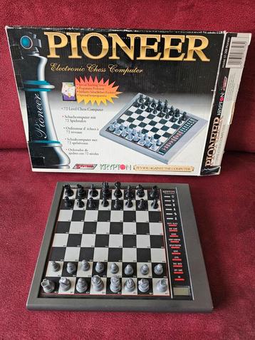 Pioneer Krypton 5T-328 schaakcomputer beschikbaar voor biedingen