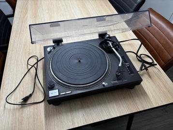 Technics SL-1210MK2 vorig jaar gereviseerd beschikbaar voor biedingen