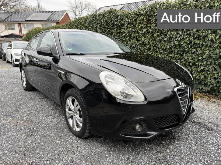 Alfa Romeo Giulietta 1.4 T Distinctive | Autom. Airco | Crui, Auto's, Alfa Romeo, Bedrijf, Te koop, Giulietta, ABS, Airbags, Airconditioning