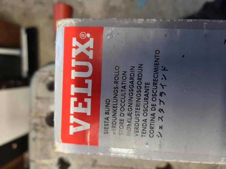 Velux Verduisteringsrolgordijn Dakraam, Huis en Inrichting, Stoffering | Gordijnen en Lamellen, Nieuw, Minder dan 100 cm, Minder dan 50 cm