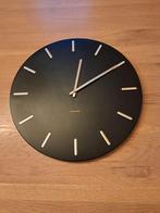 Karlsson Zwarte Wandklok - Stijlvol Design, Huis en Inrichting, Woonaccessoires | Klokken, Ophalen of Verzenden, Zo goed als nieuw