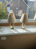 2 stuks klassieke nachtlampjes op koperen voet, Huis en Inrichting, Lampen | Lampenkappen, Ophalen, Gebruikt, 25 tot 50 cm, Klassiek
