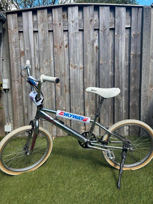 Retro BMX "The Warriors" – Skyway Custom!, Fietsen en Brommers, Fietsen | Crossfietsen en BMX, Zo goed als nieuw, Ophalen