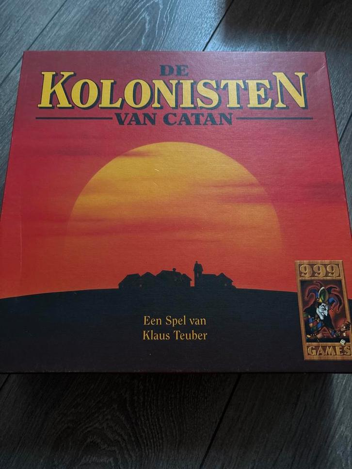 Kolonisten van Catan - Oude Houten Versie - Nieuwstaat!, Hobby en Vrije tijd, Gezelschapsspellen | Bordspellen, Nieuw, Drie of vier spelers