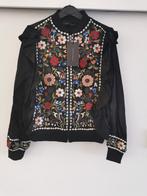 ZARA jasje met borduursels en volants mt. S/M, Verzenden, Nieuw, Jasje, Maat 36 (S)