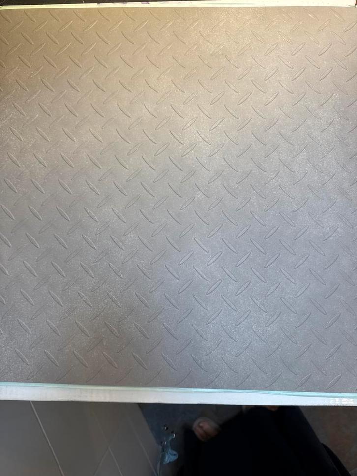 Flexxfloors PVC Tegels - Grijs Traanplaat, Doe-het-zelf en Verbouw, Tegels, Nieuw, Vloertegels, Overige materialen, 40 tot 60 cm