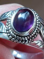 Zilveren ring met amethist - Leelavadee, Nieuw, Ophalen of Verzenden, Dame, Zilver