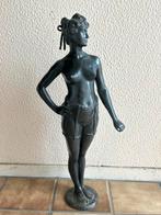 Bronzen Beeld van Elegante Dame - Sculptuur ca 1900, Ophalen