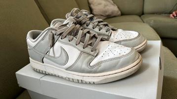 Nike Grey Fog Sneakers Maat 44,5 beschikbaar voor biedingen