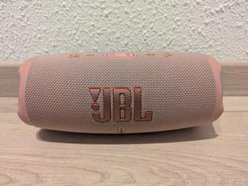JBL Charge 5 Bluetooth Speaker - ZGAN!  beschikbaar voor biedingen