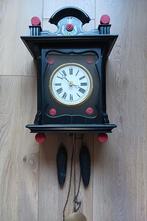 Houten wandklok met gewichten., Ophalen