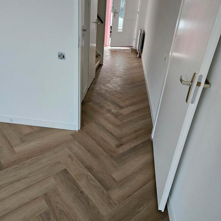 Laminaat legger leggen vloer legger |PVC |Plak PVC |, Diensten en Vakmensen, Vloerleggers en Parketteurs, Houten vloeren, Laminaat of Parket