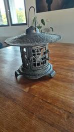 Vintage japanse pagode tuinlantaarn, 1970, gietijzer, Ophalen, Gebruikt