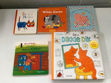 Verschillende peuter flapjesboeken beschikbaar voor biedingen