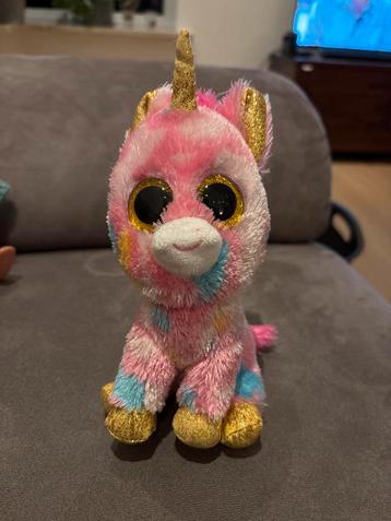 TY Eenhoorn Knuffel - Gouden Glitter Hoefjes beschikbaar voor biedingen