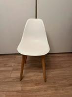Kuipstoel wit en hout, Huis en Inrichting, Stoelen, Ophalen, Wit, Zo goed als nieuw, Eén