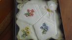 Brocante Vintage geborduurde zakdoekjes, Antiek en Kunst, Ophalen of Verzenden