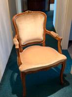Klassieke Louis XV stijl armstoel – mooie houtbewerking, Ophalen