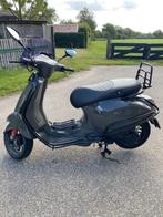 Topstaat | Vespa Sprint Porsche Grau (grijs), Fietsen en Brommers, Scooters | Vespa, Ophalen, Gebruikt, Maximaal 45 km/u, Vespa S