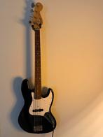 Squire basgitaar met Fender basversterker, Ophalen, Gebruikt, Basgitaar, Minder dan 50 watt