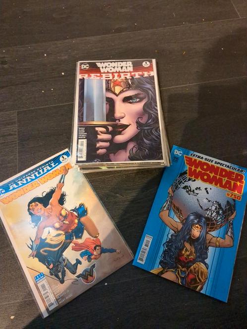 Wonder Woman 1 - 25 en meer. Greg Rucka, Liam Sharp, Hobby en Vrije tijd, Gezelschapsspellen | Kaartspellen, Zo goed als nieuw