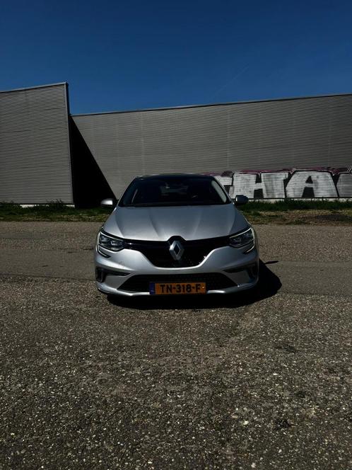 Renault Mégane GT 1.6 16V 151KW EDC 2018 Grijs, Auto's, Renault, Mégane, Achteruitrijcamera, Adaptieve lichten, Airbags, Airconditioning