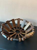 Fruitschaal hout kralen vintage, Huis en Inrichting, Woonaccessoires | Schalen en Manden, Ophalen of Verzenden, Zo goed als nieuw