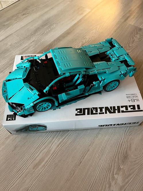 Lamborghini - Technique (LEGO), Hobby en Vrije tijd, Modelauto's | 1:50, Zo goed als nieuw, Auto, Overige merken, Ophalen of Verzenden