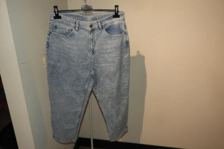 Studio Anneloes capri jeans type loose fit licht blauw S/M, Kleding | Dames, Spijkerbroeken en Jeans, Nieuw, W28 - W29 (confectie 36)