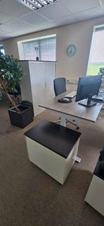 2 x bureau - werkplek set met ladenkast en stoelen., Zakelijke goederen, Kantoor en Winkelinrichting | Kantoormeubilair en Inrichting