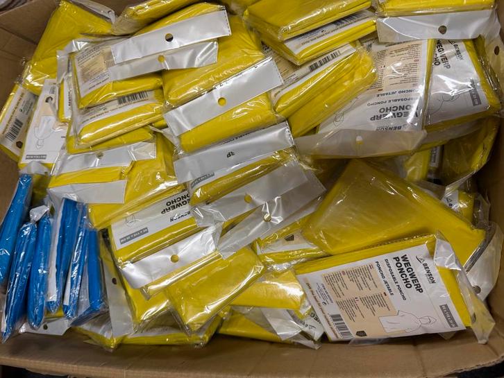 80 x Wegwerp Poncho's - Ideaal voor Evenementen!, Hobby en Vrije tijd, Elektronica-componenten, Nieuw, Ophalen of Verzenden