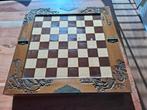 Schaakset in uitklapbare kist 49 x 49 cm antiek, Hobby en Vrije tijd, Gezelschapsspellen | Bordspellen, Ophalen of Verzenden, Gebruikt