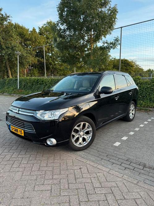 Mitsubishi Outlander 2.0 PHEV | 203pk | Keyless | Open dak, Auto's, Mitsubishi, Particulier, Outlander, 4x4, ABS, Achteruitrijcamera