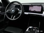 BMW X1 xDr30e M SPORT / AMBIENTE / TREKHAAK / DAB+ / CAMERA, 1800 kg, Met garantie (alle), Blauw, Bedrijf