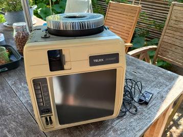 Telex Caramate diaprojector met scherm en cassettedeck beschikbaar voor biedingen