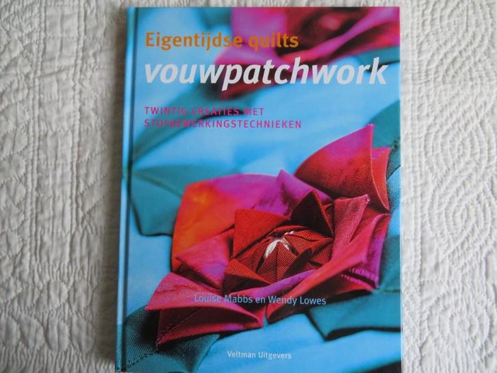 Quiltboek Vouwpatchwork, Boeken, Hobby en Vrije tijd, Zo goed als nieuw, Borduren en Naaien, Ophalen of Verzenden