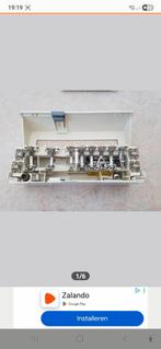 Gezocht assesoirebox voetjes Bernina 1130, Hobby en Vrije tijd, Ophalen of Verzenden, Gebruikt, Naaimachine, Bernina