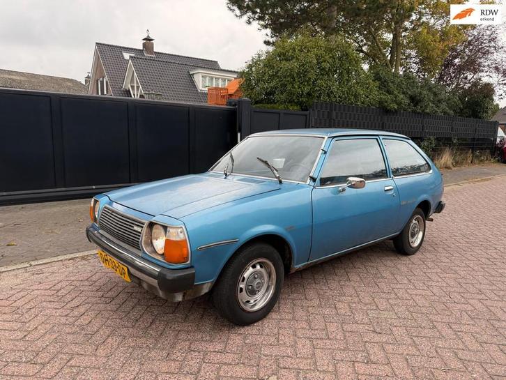 Mazda 323 1.3 ES 3 V bj 1979 achterwielaandrijving, Auto's, Mazda, Bedrijf, Te koop, Benzine, Hatchback, Handgeschakeld, Origineel Nederlands