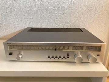 Philips vintage tuner 22AH103