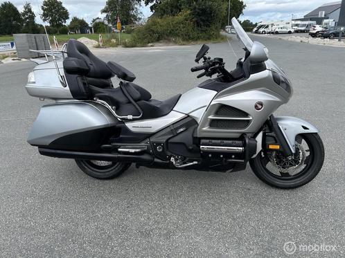 Honda GL 1800 Gold Wing Dual C-ABS, Motoren, Motoren | Honda, Bedrijf, Toermotor, meer dan 35 kW, ABS