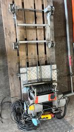 Kors Ladderlift, materiaallift, pannenlift, Ophalen, Zo goed als nieuw, Overige typen, 5 meter of hoger