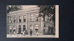 Metslawier Friesland Veel volk voor het Gemeentehuis 1913, Ophalen of Verzenden, Voor 1920, Gelopen, Friesland